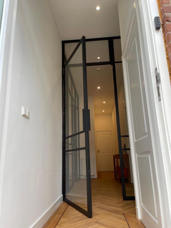 Canal House In Historic City Center Gouda Exterior photo